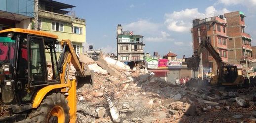 V úterý Nepál zažil další silné záchvěvy půdy.