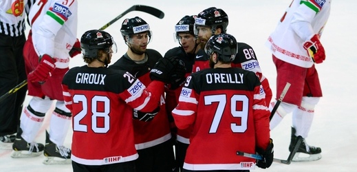 Hokejisté Kanady si smlsli na Bělorusku.