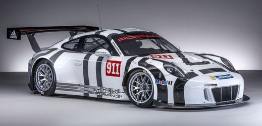 Porsche 911 GT3 R skrývá pod kapotou 500 koní.