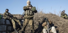 Proruští separatisté na Donbasu.