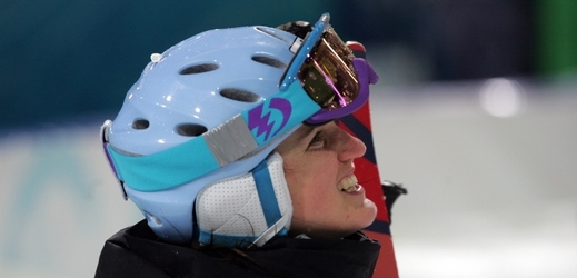 Akrobatická lyžařka Nikola Sudová, dvojnásobná medailistka z mistrovství světa v jízdě v boulích, ukončila ve třiatřiceti letech kariéru.