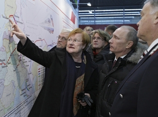 Jakunin a Putin, budování nových tratí železnice.