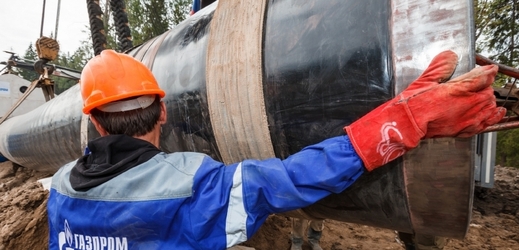 Gazprom staví plynovod. 