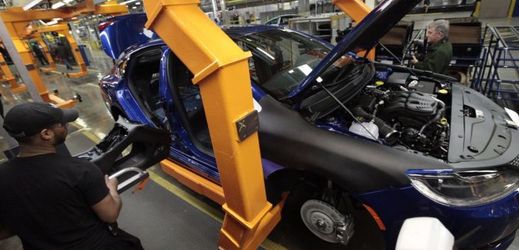 Fiat Chrysler svolává kvůli airbagům čtyři miliony vozů.