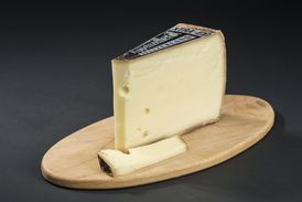 Sýr Appenzeller.