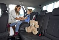 Autosedačka je pro bezpečnost dětí v autě nutností (ilustrační foto).