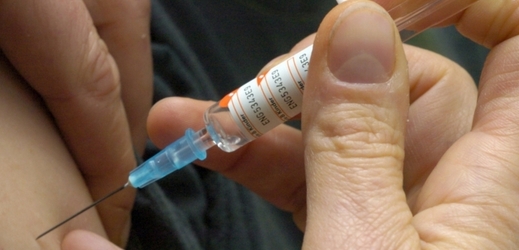 Očkování proti žloutence.