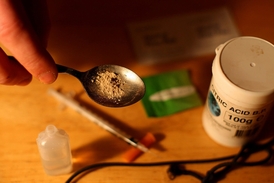 V České republice se za posledních deset let podařilo snížit počet uživatelů heroinu na třetinu.