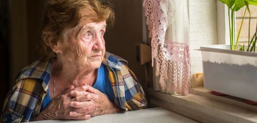 Nejčastěji se obětí "šmejdů" stávají důchodci (ilustrační foto).
