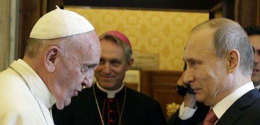 Vladimir Putin na návštěvě u Papeže.