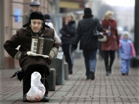 V Rusku panuje pocit, že na Rusy se ve světě nahlíží jako na chudé a bezmocné ve srovnání se Západem (ilustrační foto).