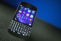 Kanadská telefonní společnost BlackBerry uvažuje o vidání telefonu s Androidem.