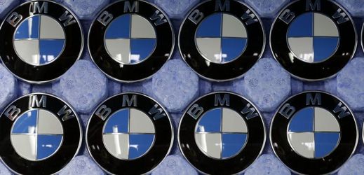 Značka BMW si udržuje vedoucí postavení v segmentu luxusních vozů (ilustrační foto).