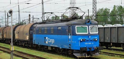 Železniční nákladní dopravce ČD Cargo.