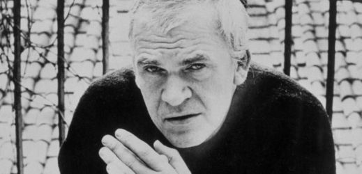 Český spisovatel Milan Kundera (archivní snímek).