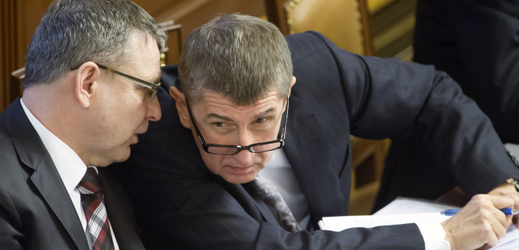 Lubomír Zaorálek a Andrej Babiš v Poslanecké sněmovně.