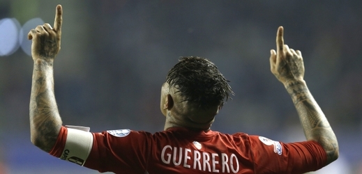 Paolo Guerrero poslal Peru do semifinále kontinentálního šampionátu.