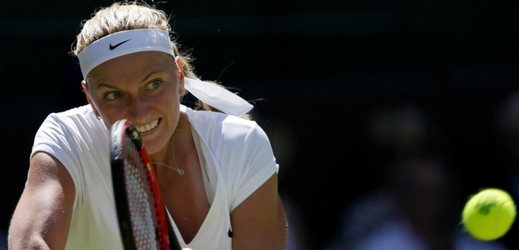 Petra Kvitová ve Wimbledonu obhajuje loňský titul. Do turnaje vkročila přesvědčivou výhrou.
