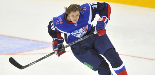 Viktor Tichonov je jedním ze čtveřice hráčů, která opouští KHL a zkusí štěstí v zámoří.