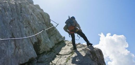 Horolezec v rakouských Alpách (ilustrační foto).