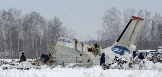Pátrání po troskách vrtulníku společnosti UTair pokračují (ilustrační foto).