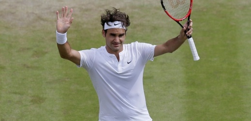 Roger Federer je znovu ve finále Wimbledonu. Opět narazí na Djokoviče.