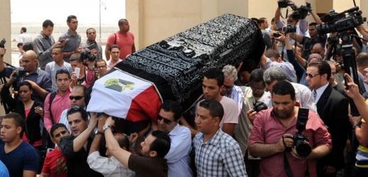 Pohřeb legendárního herce Omara Sharifa se konal v Káhiře.