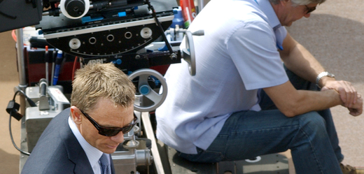 Daniel Craig na natáčení Jamese Bonda. 