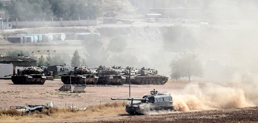 Turecká armáda konečně pořádně střeží hranici se Sýrií.