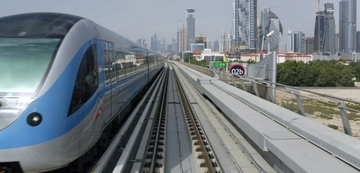 Takhle vypadá "bezpilotní" metro v Dubaji.
