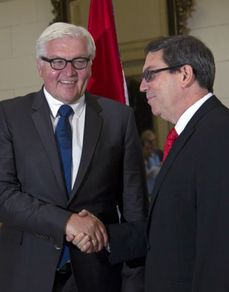 Mezi odposlouchávanými osobami byl i současný německý ministr zahraničí Frank-Walter Steinmaier (vlevo).