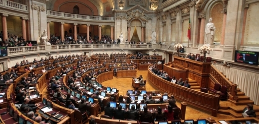 Portugalský parlament zákon přijal po ostré debatě.