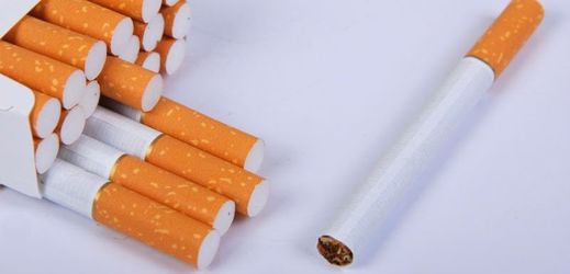 Jednotné balení cigaret má být důležitou součástí boje proti kouření (ilustrační foto).