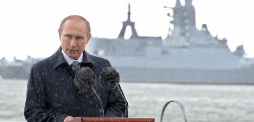 Putin při proslovu k příležitosti dne námořnictva na západě Ruska.