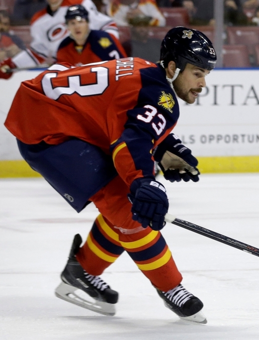 5. Willie Mitchell, Florida Panthers, 38 let a 98 dnů.