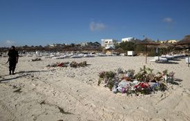 Atentátník na tuniské pláži zabil 38 lidí.