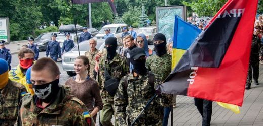 Aktivisté Pravého sektoru na Ukrajině.