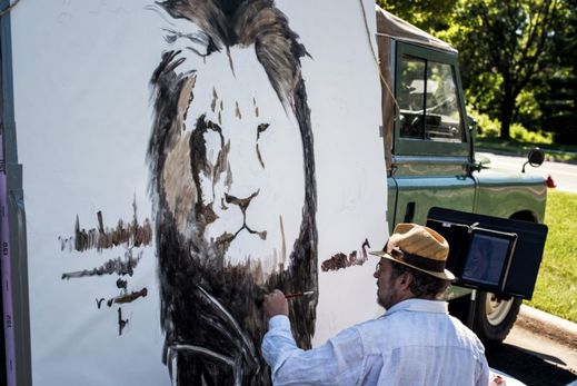 Lva Cecila již zvěčnil na plátno umělec Mark Balma během protestů.