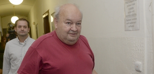 Chartista Petr Hanzlík u soudu.