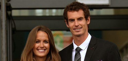 Britský tenista Andy Murray bude otcem. Jeho manželka Kim má přivést jejich prvního potomka na svět v únoru příštího roku.