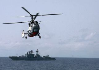 Vrtulník námořnictva Ka-27.