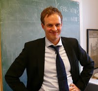 Profesor z Univerzity v Dánsku Lars Peter Østerdal.