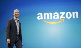 Majitel a zakladatel Amazonu Jeff Bezos, pátý nejbohatší člověk planety podle žebříčku magazínu Forbes.