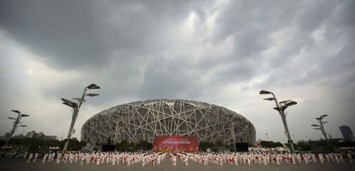 Slavný stadion zvaný ptačí hnízdo, který byl vybudován kvůli olympiádě v Pekingu.