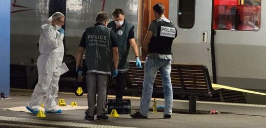 Ve vlaku Thalys došlo k teroristickému útoku.