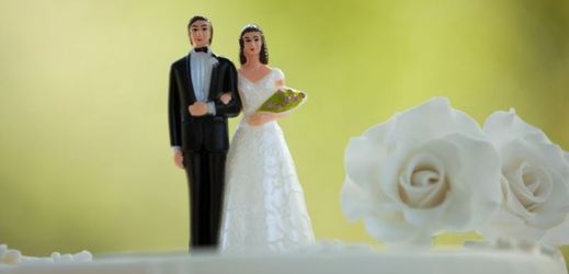 Svatební dort je i po 60 letech jedlý (ilustrační foto).
