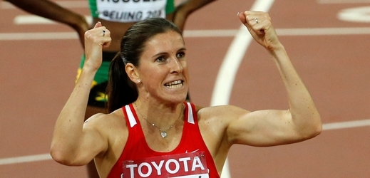 Zuzana Hejnová je na nejlepší cestě obhájit titul mistryně světa v běhu na 400 metrů překážek.
