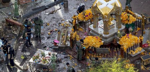 17. srpna byl v Thajsku spáchán atentát na chrám.