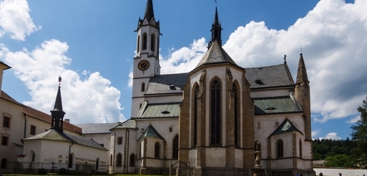 Vyšebrodský klášter s věží sv. Anny.