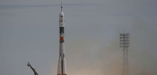 Sojuz TMA-18M při startu. Odváží novou posádku na vesmírnou stanici ISS.